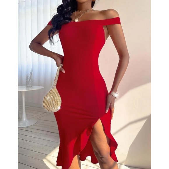 Slit thigh ruffle hem bodycon dress - Picture 9 of 15